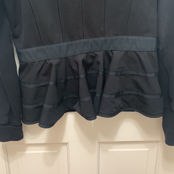 Limited Edition Lululemon Scuba Jacket - Picture 5 of 7